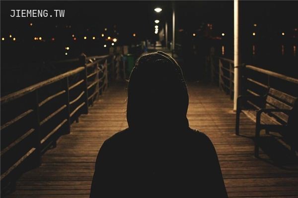 夜幕低语，求高手解梦的急切心声